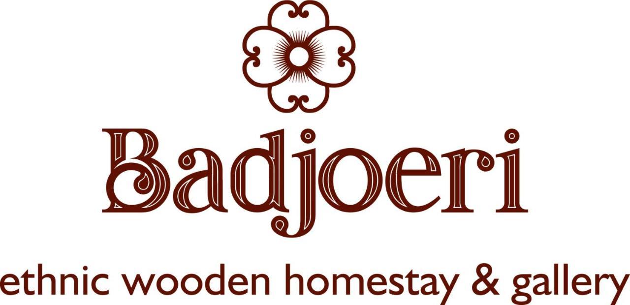 Badjoeri Ethnic Wooden Homestay Бандунг Екстер'єр фото
